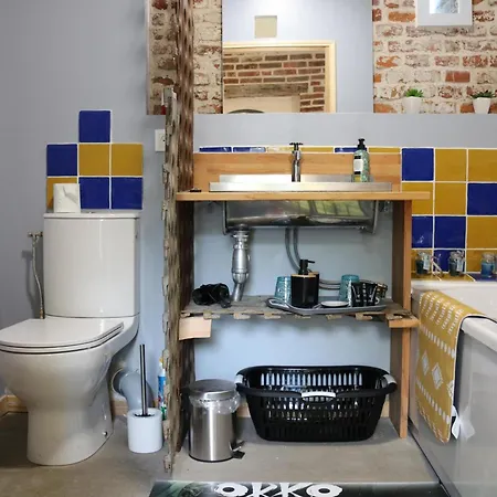 Casa vacanze Atypique, 2 Pers., Terrasse Privée, Parc Naturel Scarpe-escaut, Prox. Saint-amand-les-eaux - Fr-1-510-38 Haveluy