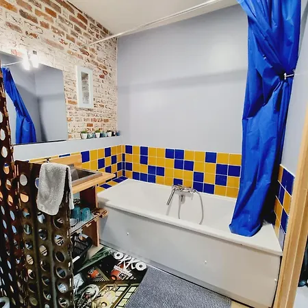 Casa vacanze Atypique, 2 Pers., Terrasse Privée, Parc Naturel Scarpe-escaut, Prox. Saint-amand-les-eaux - Fr-1-510-38